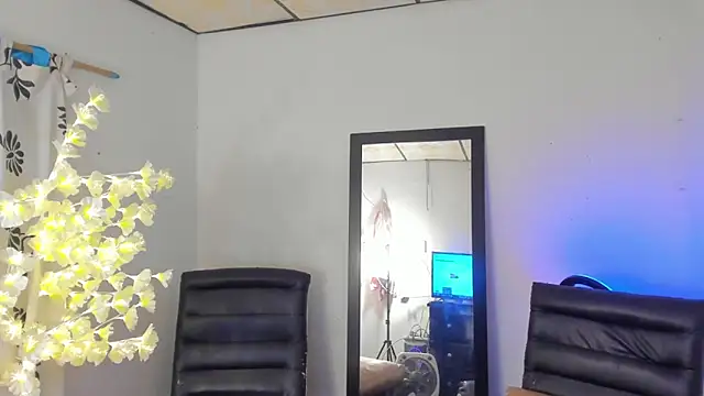 Fher rivers1 online show from March 26, 2026, 5:22 pm