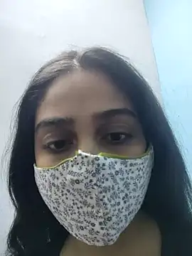 ALIZA FENDY online show from March 27, 2026, 1:23 pm