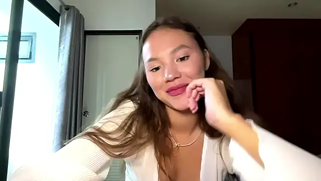 kamila 18 french online show from April 9, 2026, 6:19 am