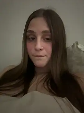 Snapshot of BellMeow_ chatting on March 27, 2026, 12:08 am BellMeow online show from March 27, 2026, 12:08 am