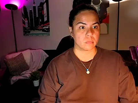 HannaJonns online show from April 16, 2026, 5:52 am