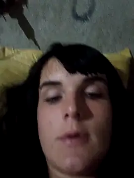 brendinhax2 online show from April 18, 2026, 3:09 am