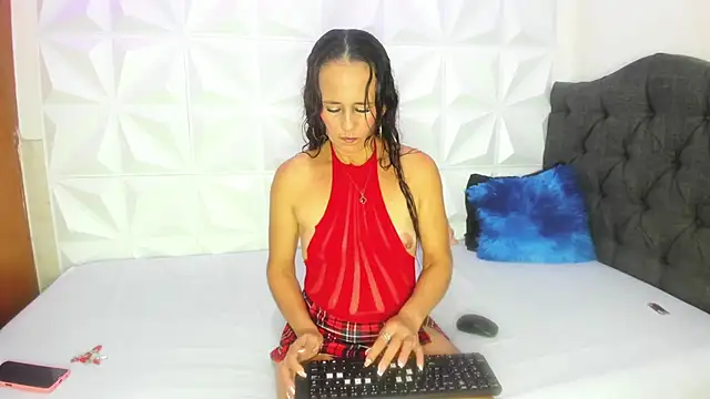 Snapshot of thamaraa_ chatting on April 21, 2026, 2:14 am thamaraa online show from April 21, 2026, 2:14 am