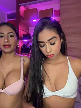 Rossie Blooms online show from April 14, 2026, 10:26 pm