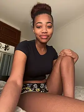 SilkSoles online show from April 10, 2026, 9:44 pm