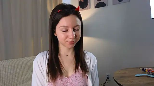 Snapshot of nikatiny chatting on March 29, 2026, 4:03 am nikatiny online show from March 29, 2026, 4:03 am