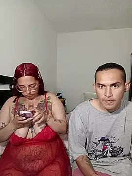 BombomAndAxel online show from April 16, 2026, 3:07 am