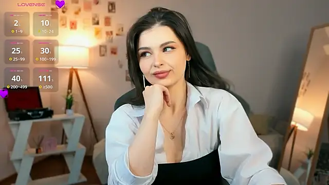 rebbekkakowalski online show from March 28, 2026, 3:18 am