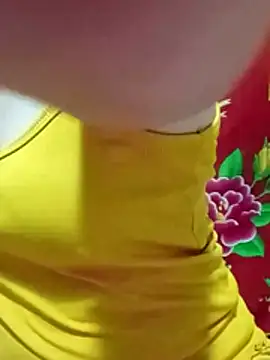 Snapshot of Dumi_009 chatting on April 7, 2026, 2:41 pm Dumi 009 online show from April 7, 2026, 2:41 pm