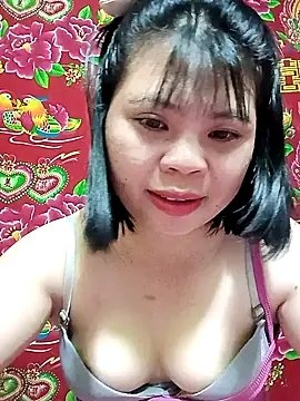 Snapshot of Dumi_009 chatting on April 3, 2026, 4:24 pm Dumi 009 online show from April 3, 2026, 4:24 pm