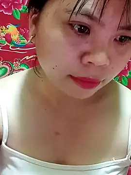 Snapshot of Dumi_009 chatting on April 13, 2026, 9:02 am Dumi 009 online show from April 13, 2026, 9:02 am