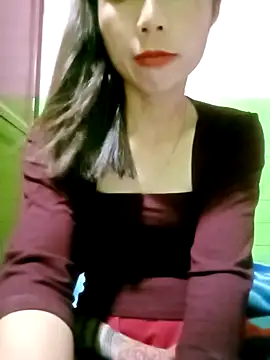 Snapshot of AmyLinee01 chatting on April 10, 2026, 3:08 pm AmyLinee01 online show from April 10, 2026, 3:08 pm