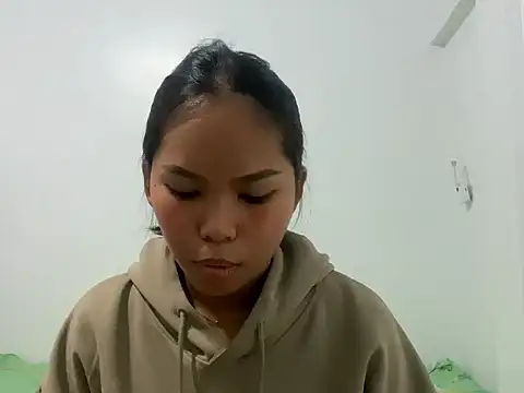 Snapshot of CorrinaThach chatting on April 15, 2026, 3:27 pm CorrinaThach online show from April 15, 2026, 3:27 pm