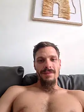 Snapshot of legars844 chatting on June 10, 2026, 8:59 am legars844 online show from June 10, 2026, 8:59 am
