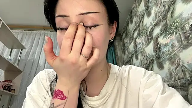 YoursinGoddes online show from March 25, 2026, 8:19 pm