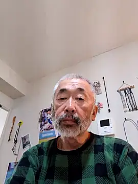 Snapshot of zzz867 chatting on July 3, 2026, 12:28 am zzz867 online show from July 3, 2026, 12:28 am