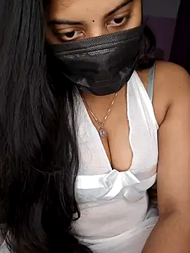 miss eyekiller12 online show from April 1, 2026, 5:10 pm