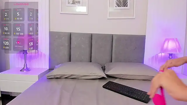 Snapshot of _yeye chatting on April 4, 2026, 12:23 pm yeye online show from April 4, 2026, 12:23 pm