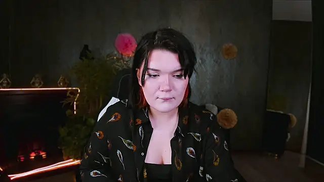 Sara Mour online show from April 2, 2026, 5:58 am