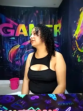 Sofia Alane online show from March 27, 2026, 9:43 am