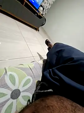 marrom33 online show from April 23, 2026, 11:39 pm