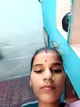 Snapshot of Raveena0990 chatting on May 30, 2026, 9:48 am Raveena0990 online show from May 30, 2026, 9:48 am