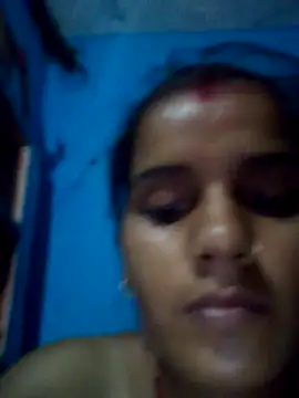 Snapshot of Raveena0990 chatting on May 21, 2026, 2:58 pm Raveena0990 online show from May 21, 2026, 2:58 pm