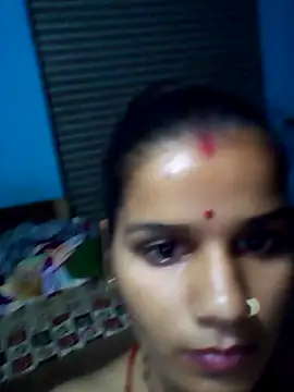 Snapshot of Raveena0990 chatting on May 22, 2026, 3:10 pm Raveena0990 online show from May 22, 2026, 3:10 pm