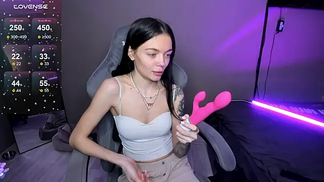 SweetMary adam online show from April 11, 2026, 5:38 pm