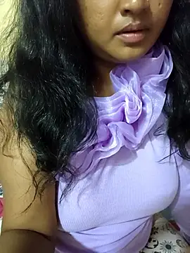 Tridha 2 online show from April 12, 2026, 11:52 pm