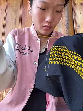 Jolinie online show from April 9, 2026, 12:45 am