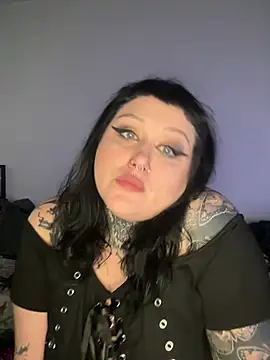 Snapshot of InkMaleficent chatting on March 22, 2026, 3:57 pm InkMaleficent online show from March 22, 2026, 3:57 pm