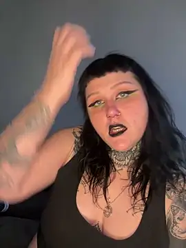 Snapshot of InkMaleficent chatting on April 3, 2026, 4:46 pm InkMaleficent online show from April 3, 2026, 4:46 pm