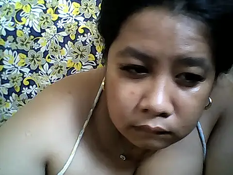 Snapshot of wild_Joan chatting on May 6, 2026, 7:34 am wild Joan online show from May 6, 2026, 7:34 am