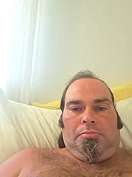 Snapshot of RickErtler chatting on June 15, 2026, 10:31 pm RickErtler online show from June 15, 2026, 10:31 pm