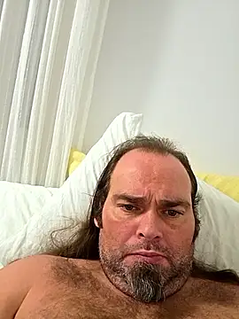 Snapshot of RickErtler chatting on May 16, 2026, 5:39 am RickErtler online show from May 16, 2026, 5:39 am