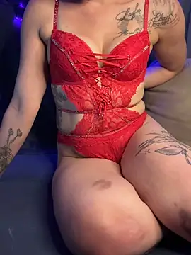 PolizistinKatja online show from April 15, 2026, 6:12 pm