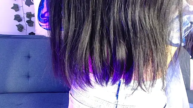 angie boo1 online show from March 31, 2026, 10:01 pm