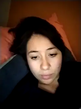 sweetie  annieeeee online show from April 22, 2026, 5:47 am