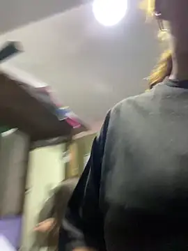 Amber rosse outdoors online show from April 17, 2026, 1:08 am