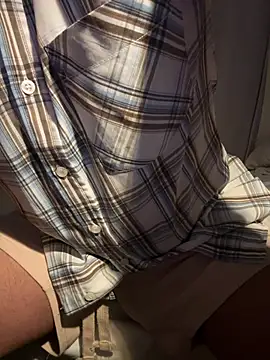 Kadenj92 online show from March 25, 2026, 12:11 am