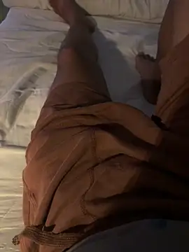 Kadenj92 online show from April 11, 2026, 8:34 pm