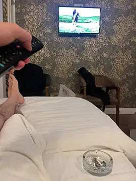 bigysugar online show from April 25, 2026, 8:39 pm