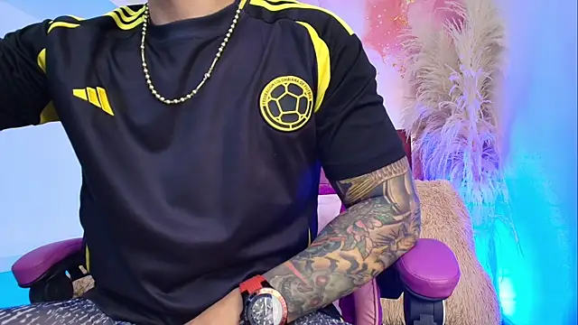  spencer boy online show from April 11, 2026, 1:02 am