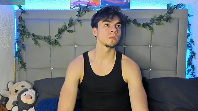 nate love7 online show from April 9, 2026, 3:08 am