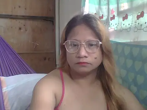 PinayChristine online show from August 7, 2026, 8:20 am