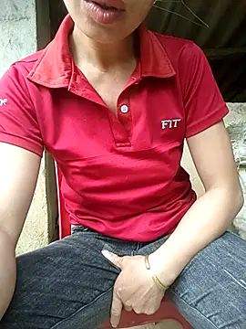 Snapshot of Lucky-beo chatting on June 19, 2026, 11:42 pm Lucky-beo online show from June 19, 2026, 11:42 pm