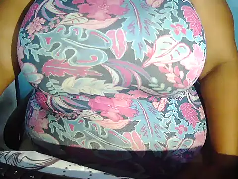 Curvy rosse online show from April 12, 2026, 2:42 pm