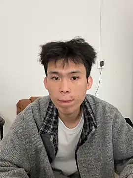 zzzzppp3 online show from March 24, 2026, 2:33 am