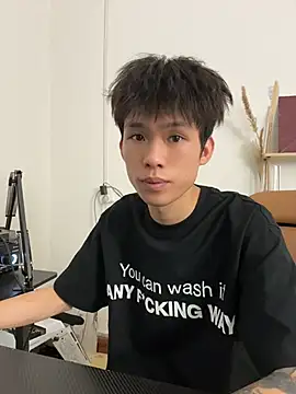 zzzzppp3 online show from May 26, 2026, 5:16 am